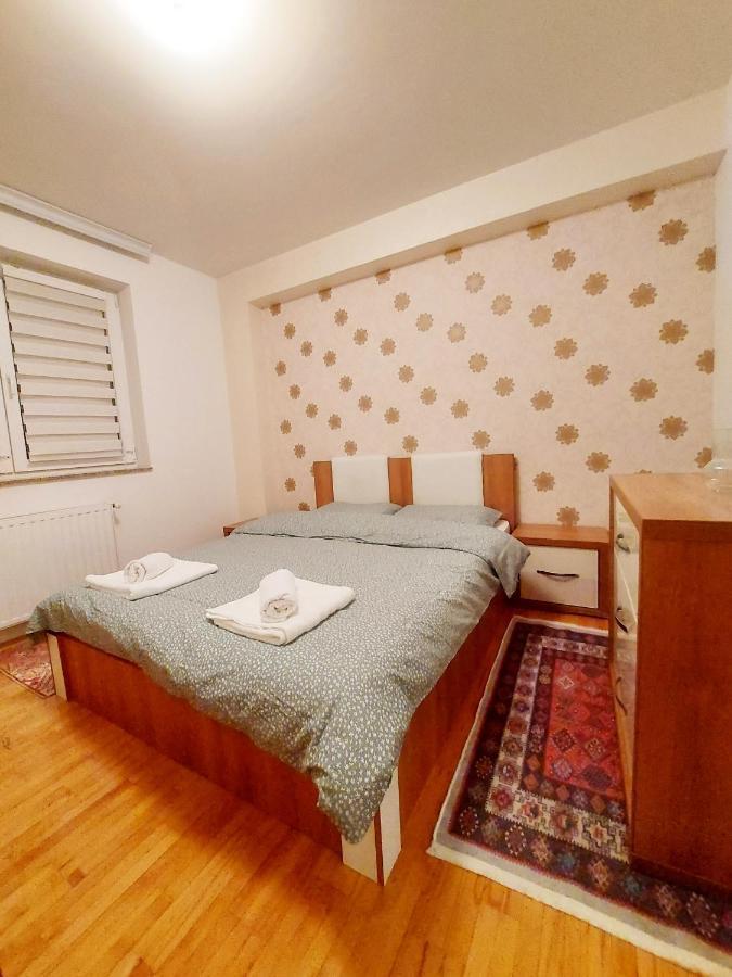 Apartment 31 Pristina Buitenkant foto