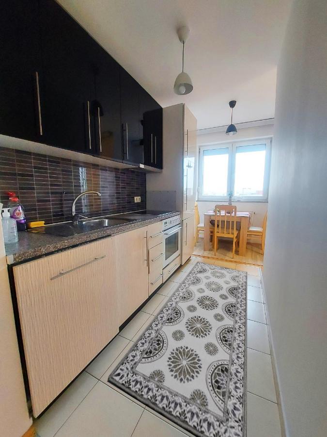Apartment 31 Pristina Buitenkant foto