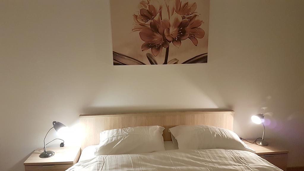 Apartment 31 Pristina Buitenkant foto